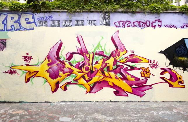 ols-edf_graffiti_2014-04-20_cheesy-one_02.jpg